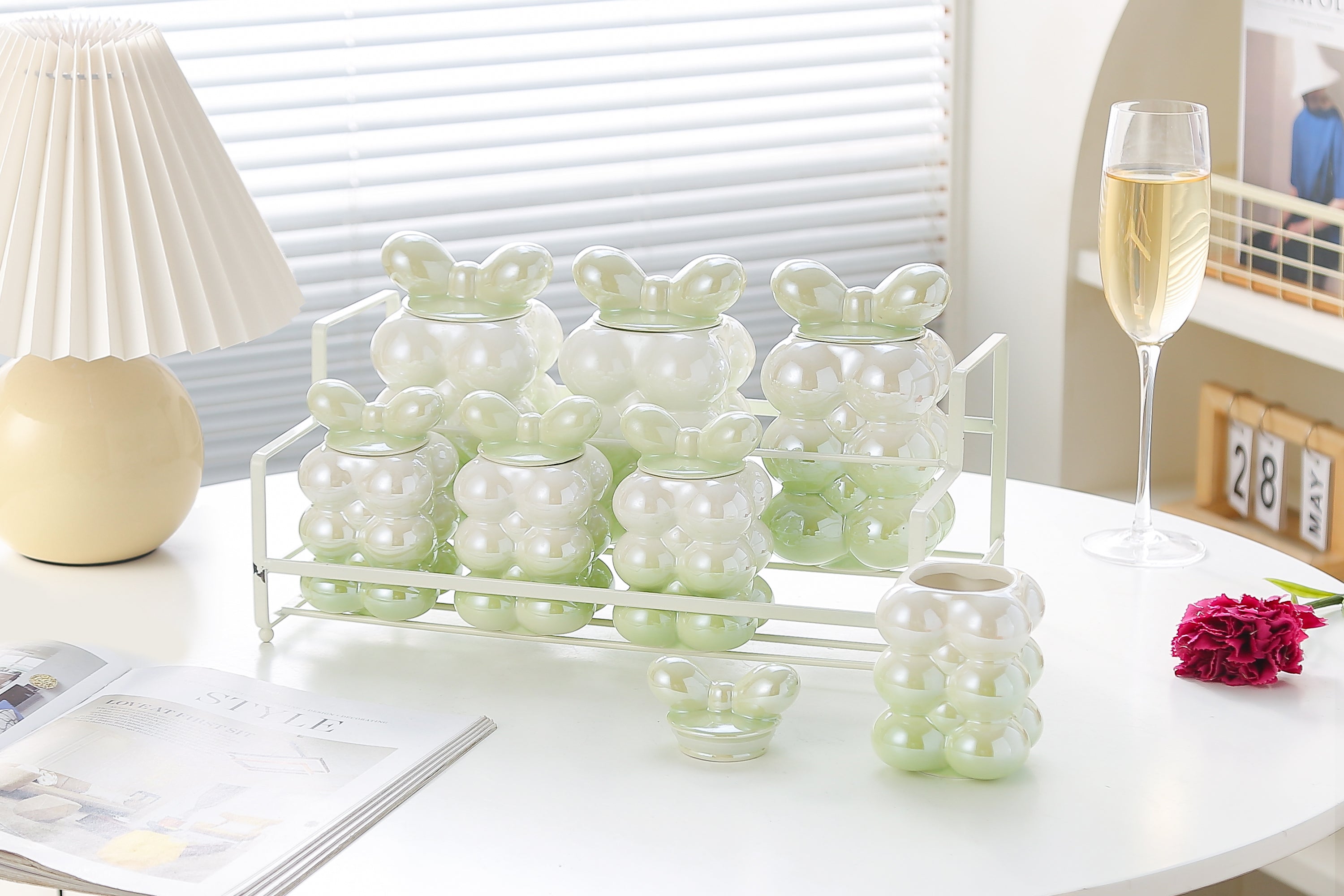 Boîte à épices avec support – Design nœud